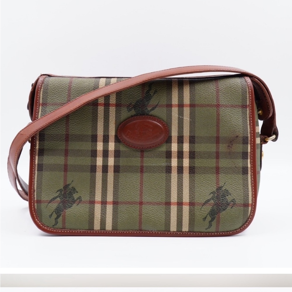 Burberrys Vintage Crossbody Bag